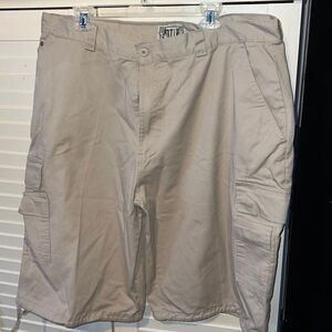 Beyond the limit men’s khaki, cargo shorts size 42